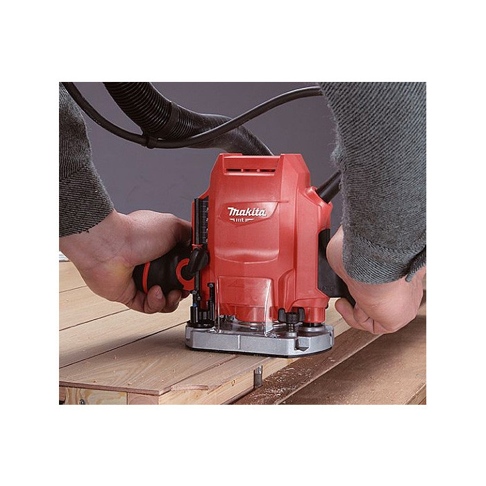 Фрезер Makita M3601