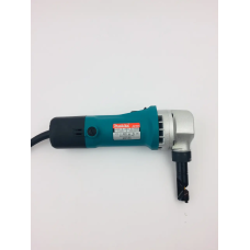Профессиональные электроножницы высечные по металлу Makita JN1601 : 550 Вт, 2200 ход/мин, 1.6 кг