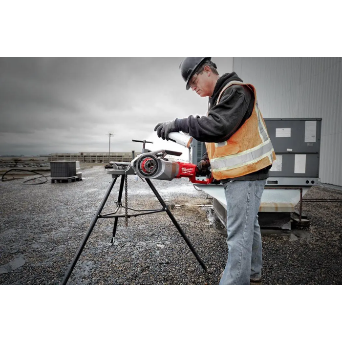 Профессиональный инструмент резьбонарезной аккумуляторный MILWAUKEE, M18 FUEL FPT2-121C, 2'' : с АКБ 2 шт-12Ah