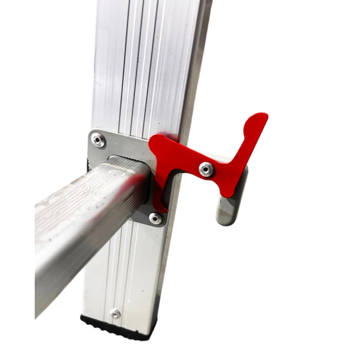 Лестница алюминиевая трёхсекционная GTM KME310 3x10 ступенек 2.72-6.5м (39947)