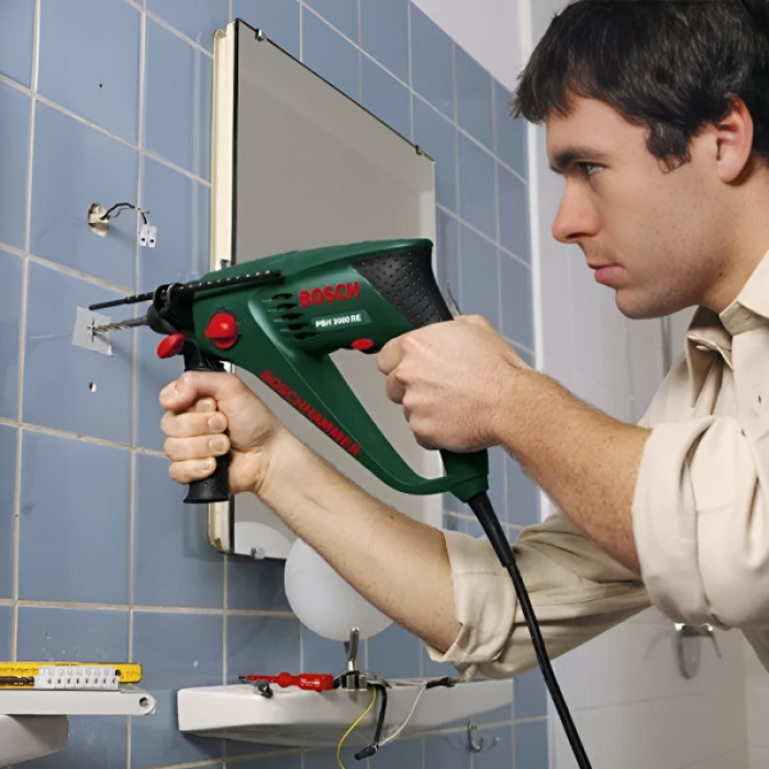 Профессиональный перфоратор Bosch PBH 2000 RE : 550 Вт, 1.5 Дж (06033A9322)