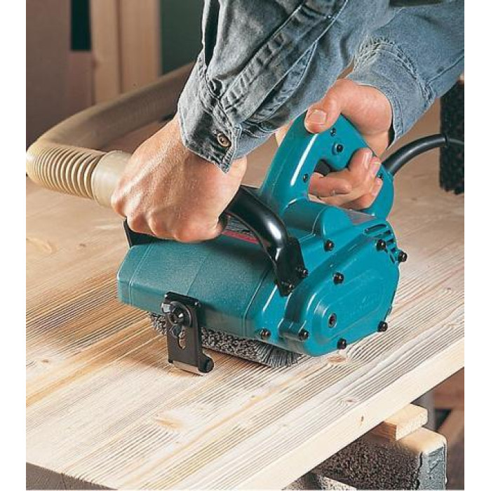 Щеточная шлифмашина MAKITA 9741