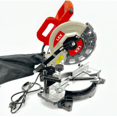 Профессиональная торцовочная пила LEX LXCM210 : 2100 Вт, диск 210х25.4 мм, лазерный маркер