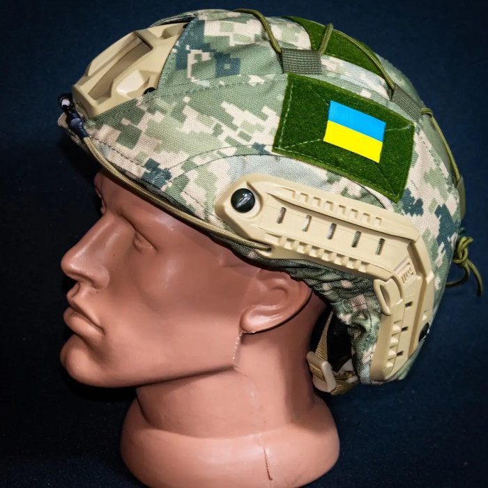 Кавер Kirasa на безухий шлем пиксель (KI602)