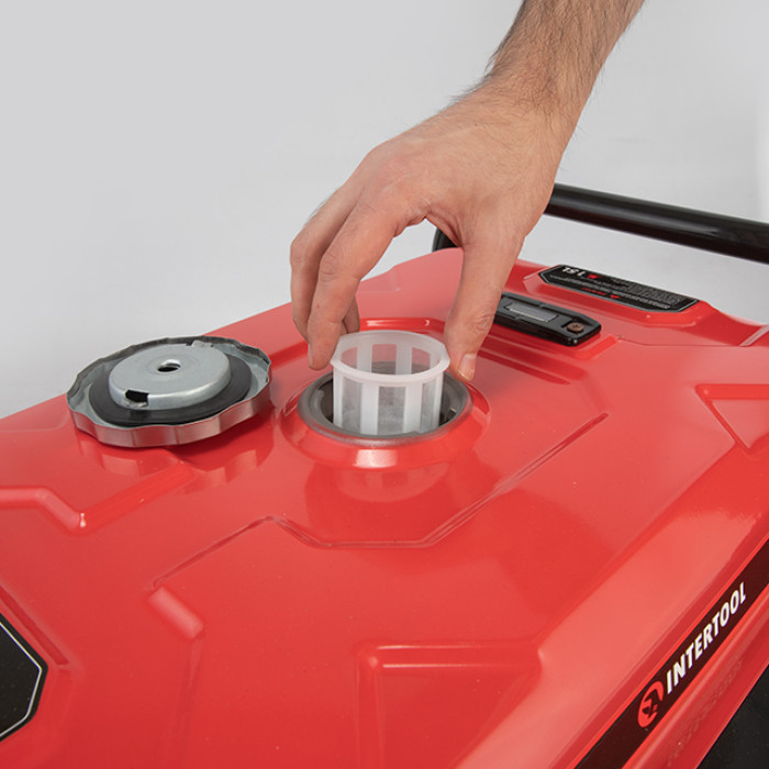 Генератор бензиновий, 2,8/3,0 кВт, 230 В, бак 15 л, ручний старт, мідна обмотка, STORM