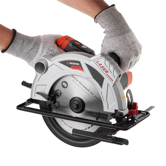 Пила дискова 1,8 кВт, 5000 об/хв, кут 90°-45°, глибина розпилу 73-48 мм, диск 210×30 мм, 40 зубів, лазер