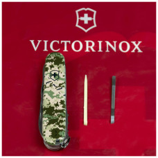 Ніж Victorinox Climber Army Піксель (1.3703.3_W3940p)