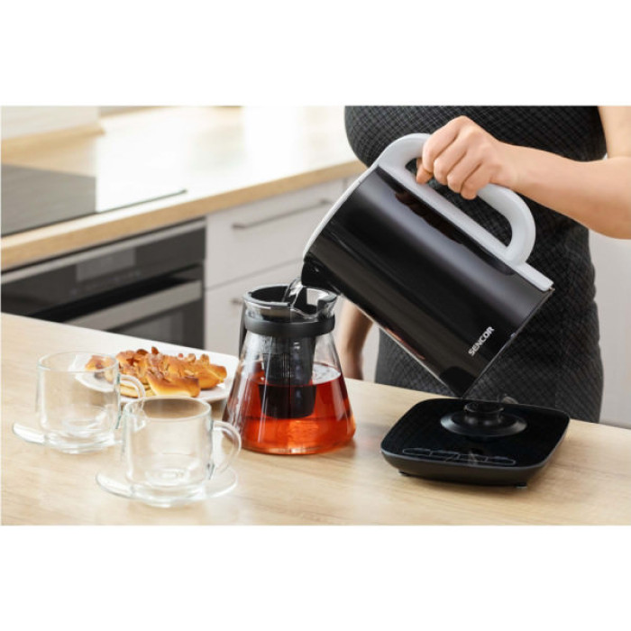 Електрочайник Sencor SWK 1592BK