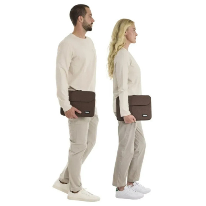 Сумка для ноутбука Thule 13" Lithos Sleeve MacBook Air TLS-113 Nuanced Brown 30,4x21,5x1,2см (3205455)