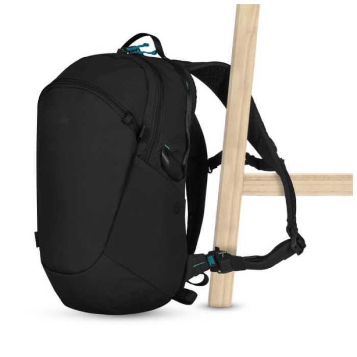 Рюкзак туристичний Pacsafe Eco 18L чорний (41102138)