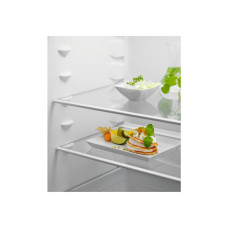 Холодильник Electrolux ERD6DE18S4