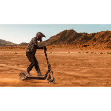 Електросамокат Segway GT3 PRO чорний (AA.06.02.02.0004)