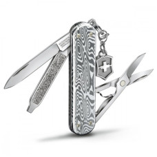 Ніж Victorinox Classic SD Brilliant Damast + брелок-лого (0.6221.34)