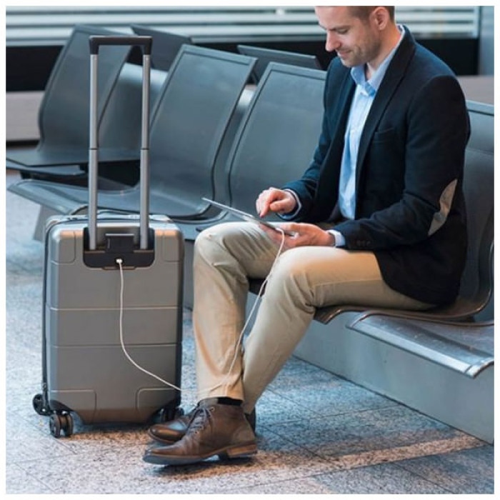 Валіза Victorinox Travel Lexicon Titanium S Global USB (Vt602104)