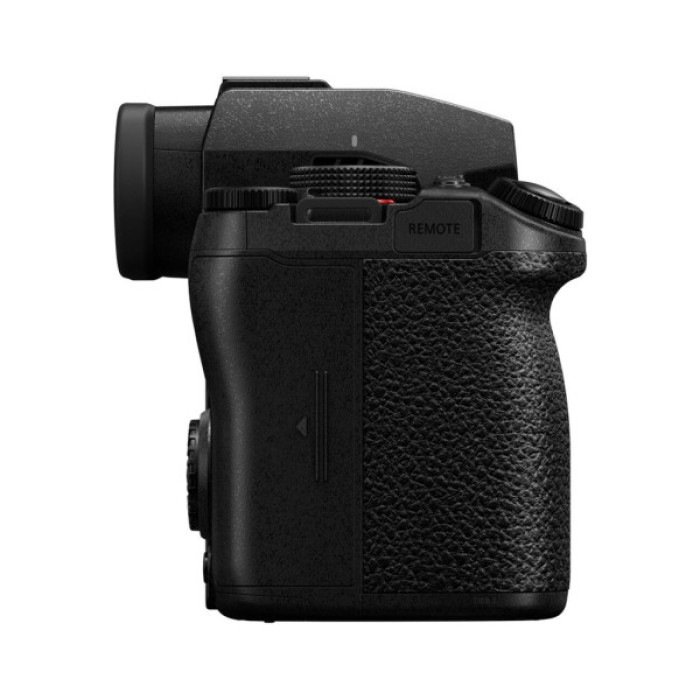 Цифровий фотоапарат Panasonic Lumix DC-S5 II X Body (DC-S5M2XEE)