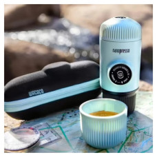 Кавоварка кемпінгова Wacaco Nanopresso з чохлом блакитна (WNANOBLUE)