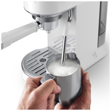 Ріжкова кавоварка еспресо DeLonghi EC 890.WI