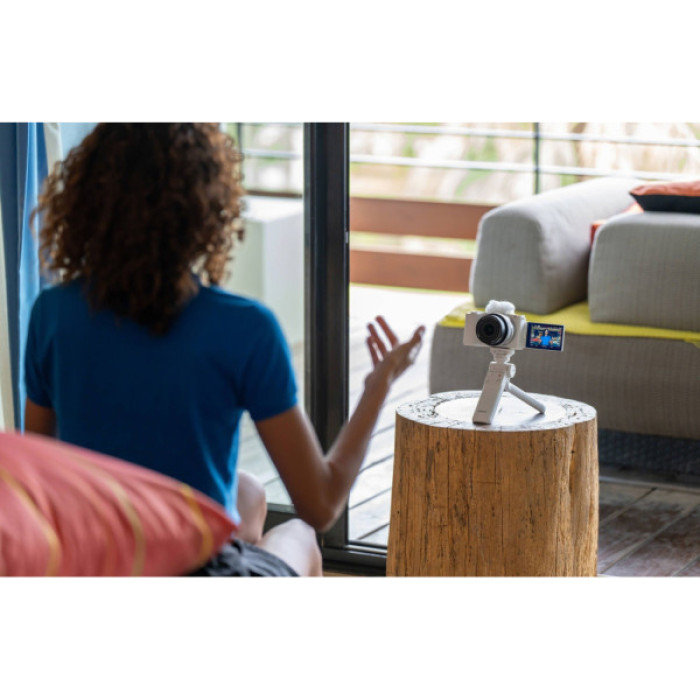 Цифровий фотоапарат Sony Alpha ZV-E10M2 kit 16-50mm White (ZVE10M2KW.CEC)