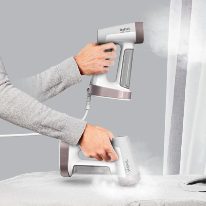 Відпарювач для одягу Tefal DT8720E0