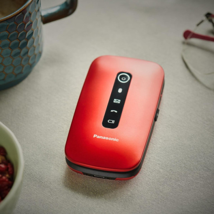 Мобільний телефон Panasonic KX-TU550 Red (KX-TU550EXR)