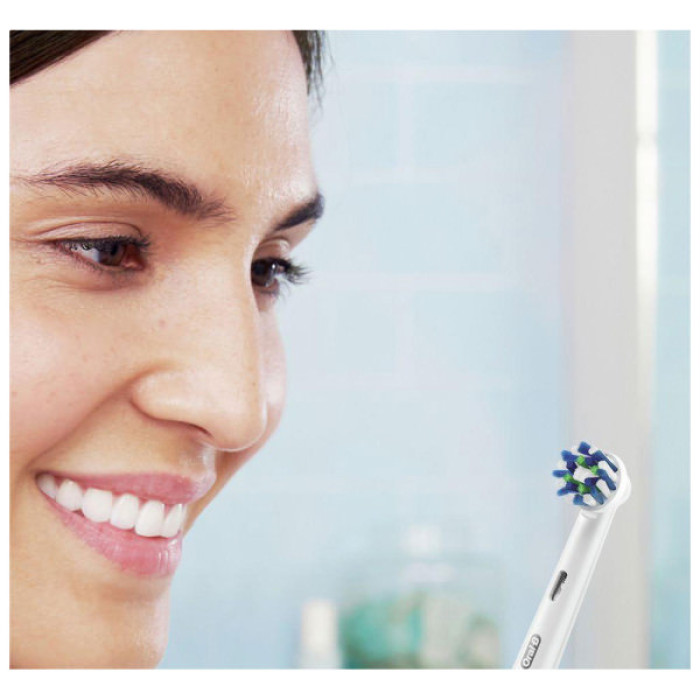 Електрична зубна щітка Oral-B D305.513.3X Black