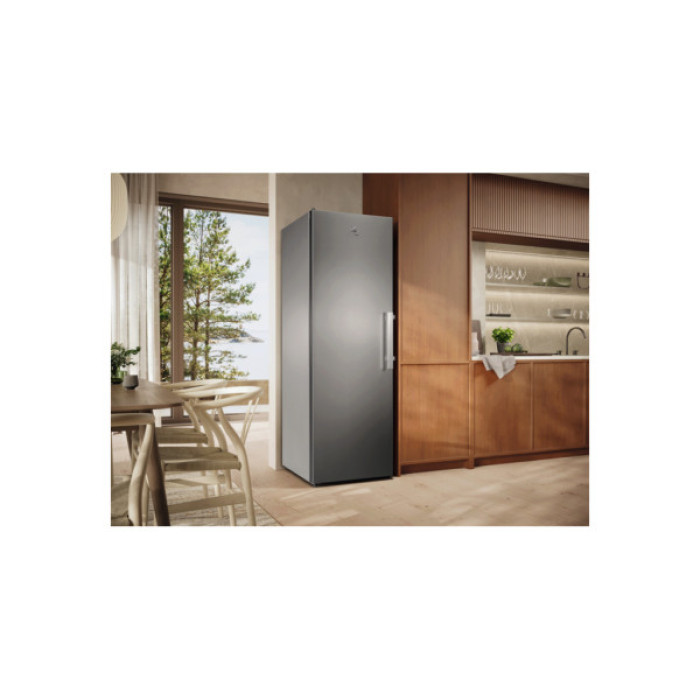 Морозильна камера Electrolux LUS7ME28X