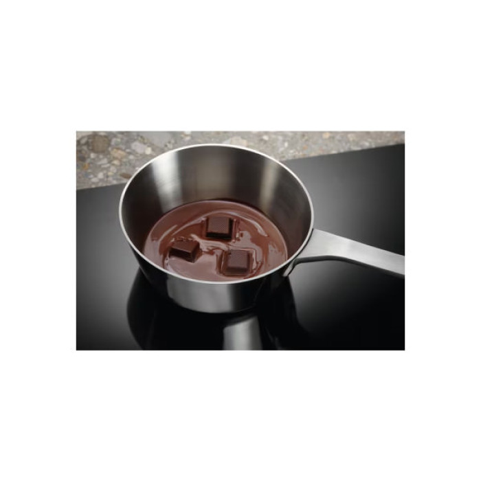 Варочна поверхня Electrolux EIS67483