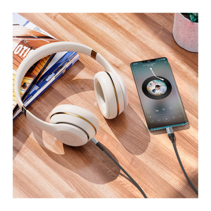 Кабель мультимедійний USB-C to 3.5mm M 1.0m Black HOCO (6942007608824)